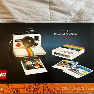Polaroid OneStep Lego set